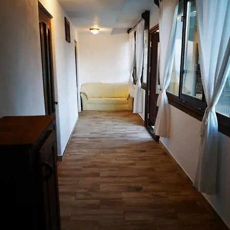 بيت ضيافة Pensiunea Bella Vista 3*