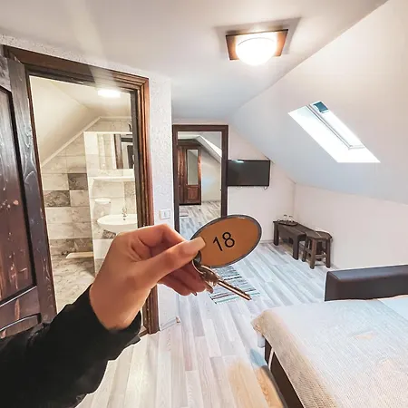 بيت ضيافة Pensiunea Bella Vista